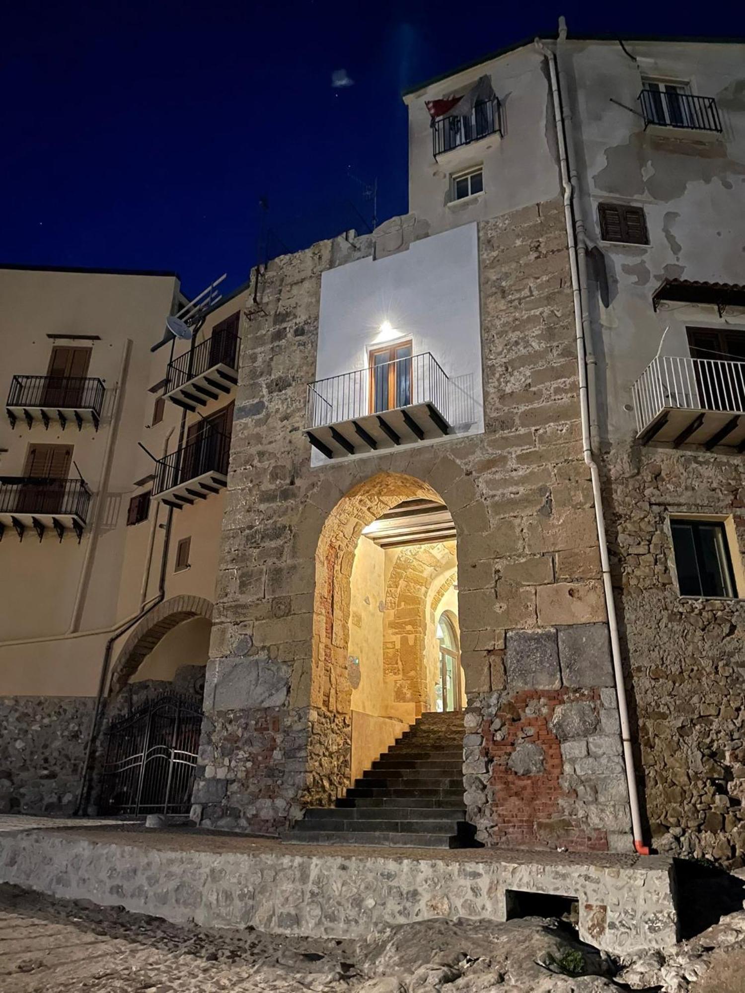 Casa Sul Mare Apartment Чефалу Екстериор снимка